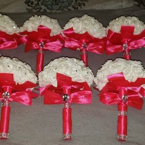 Hot pink bridesmaid bouquets